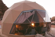 خيمة الجيوديسية ذات القبة الجيوديسية إطارات من الصلب في الهواء الطلق بمنتجع الجزيرة الشاطئي