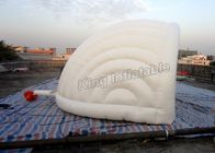 خيمة بيضاء شل PVC القماش المشمع نفخ خيمة زفاف لعبة غولف 5.0 * 3.8 * 4.0m